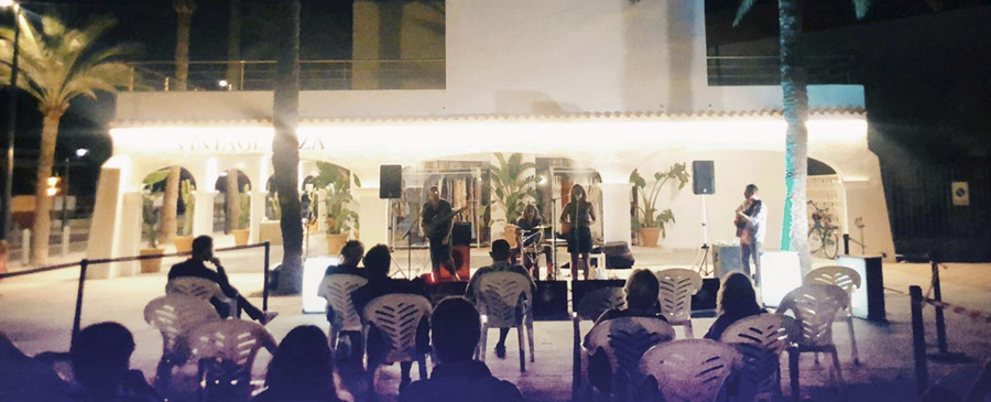 Formentera anima el verano al son de su Música en las Plazas